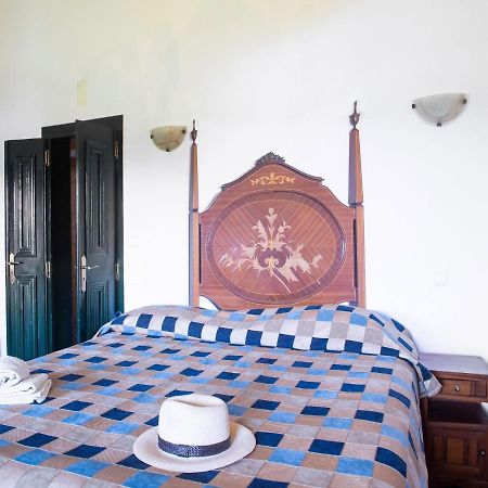 Willa House With Authentic Tiling And Antique Furniture Montemor-o-Novo Zewnętrze zdjęcie