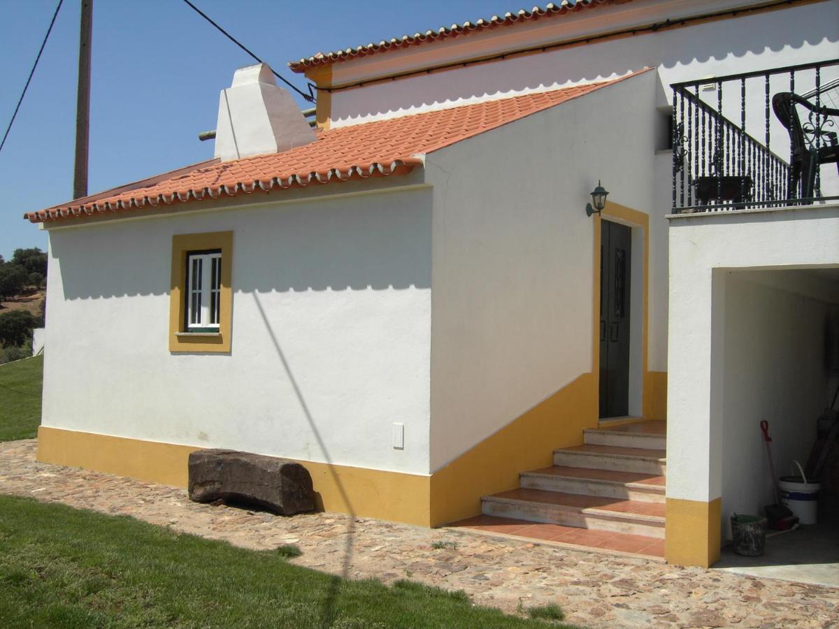Willa House With Authentic Tiling And Antique Furniture Montemor-o-Novo Zewnętrze zdjęcie