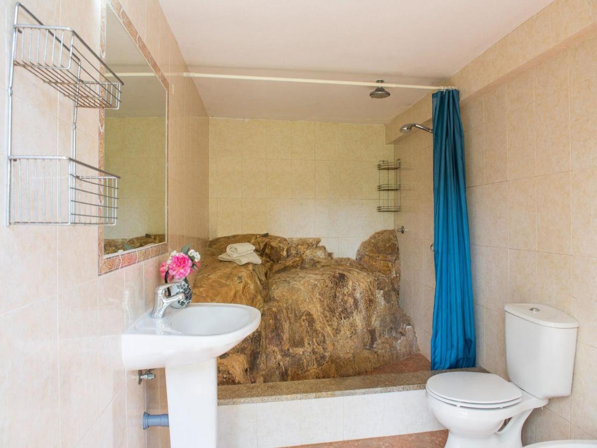 Willa House With Authentic Tiling And Antique Furniture Montemor-o-Novo Zewnętrze zdjęcie