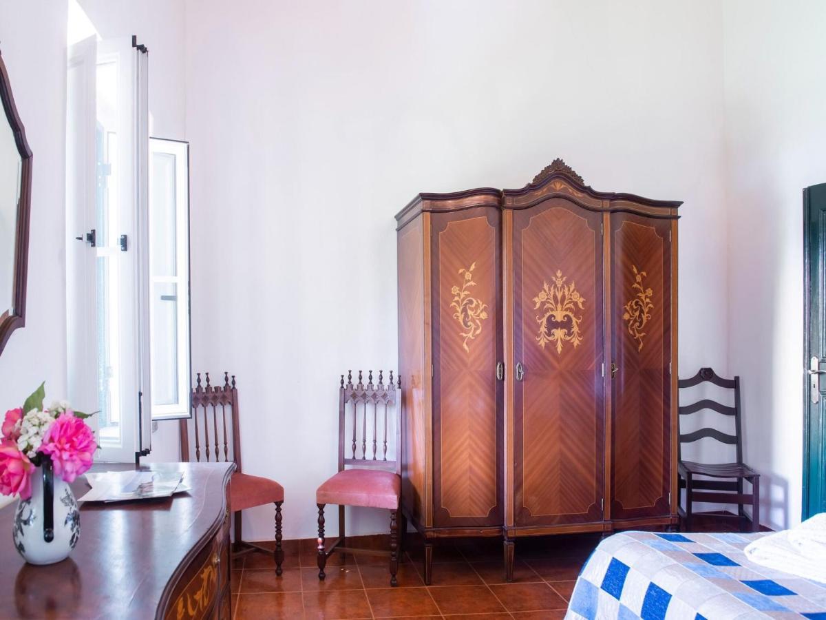 Willa House With Authentic Tiling And Antique Furniture Montemor-o-Novo Zewnętrze zdjęcie